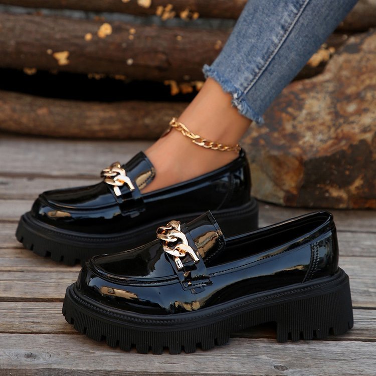 Mocassim Shallow tratorado