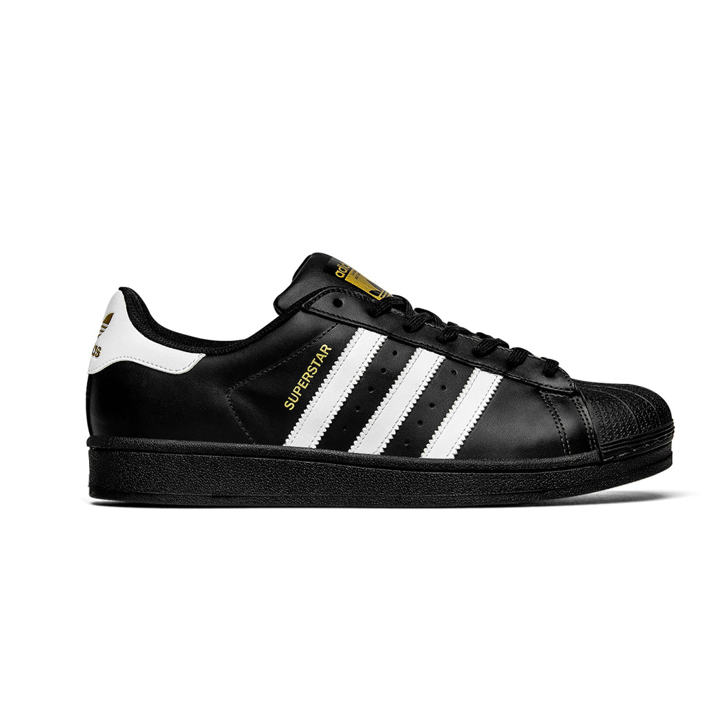 Adidas Superstar preto e braco