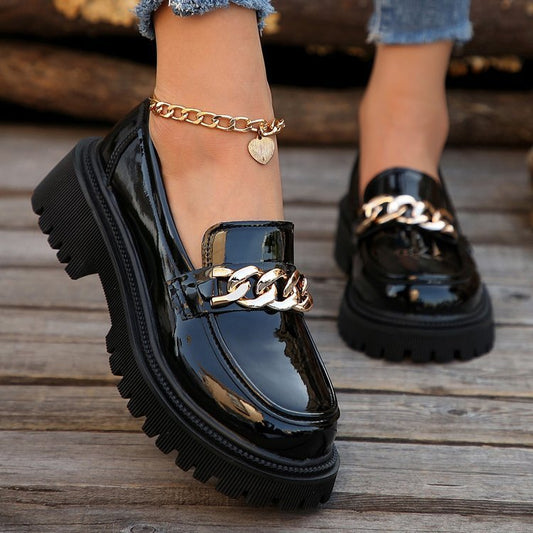 Mocassim Shallow tratorado