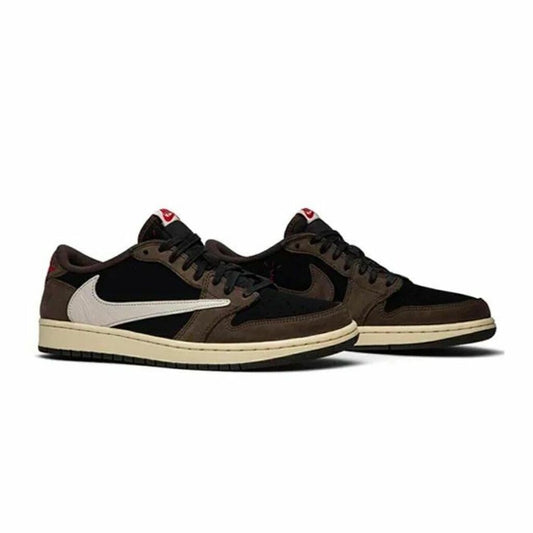 TÊNIS JORDAN TRAVIS SCOTT Marrom Preto